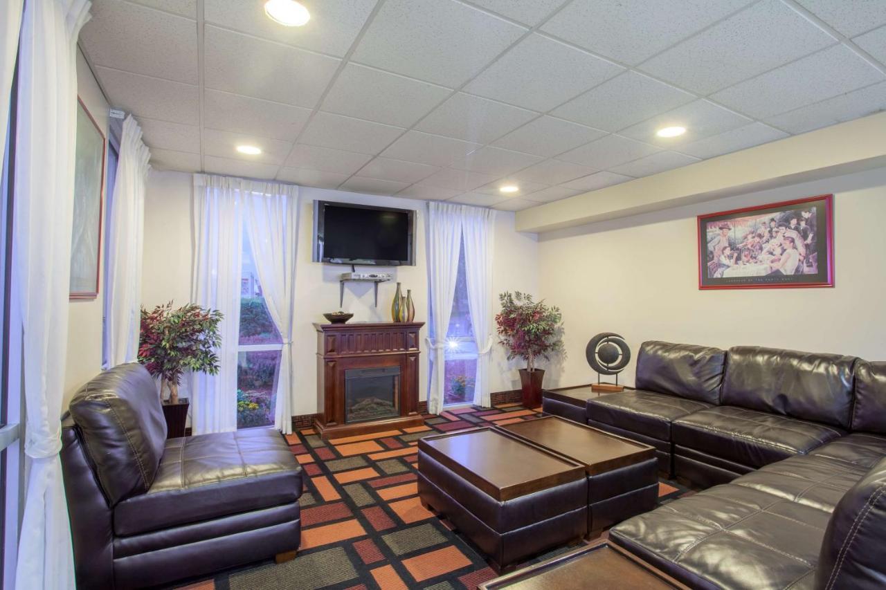 Days Inn By Wyndham Columbia I-70 Ngoại thất bức ảnh